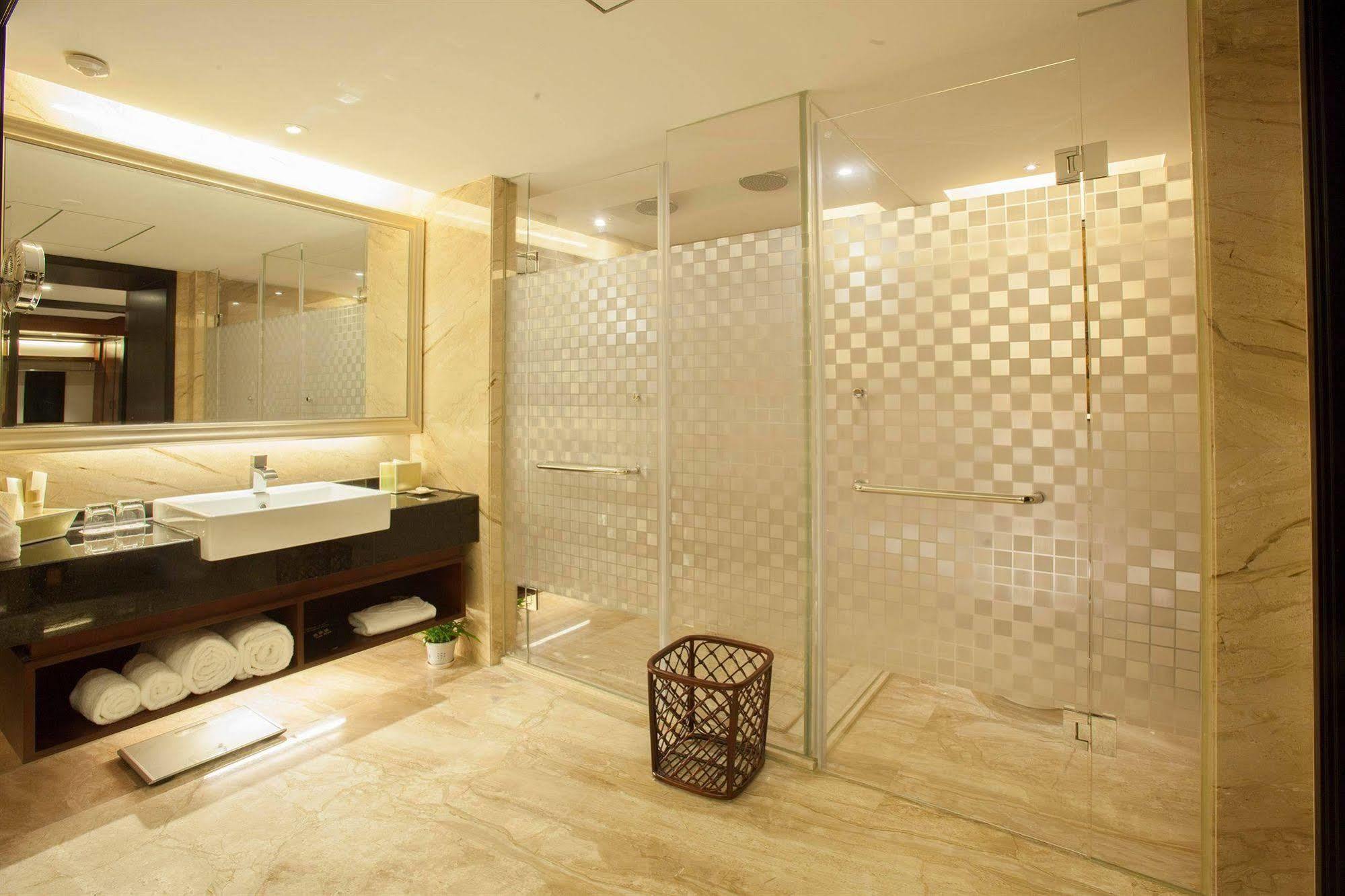 Nanning Landmark Hotel ภายนอก รูปภาพ